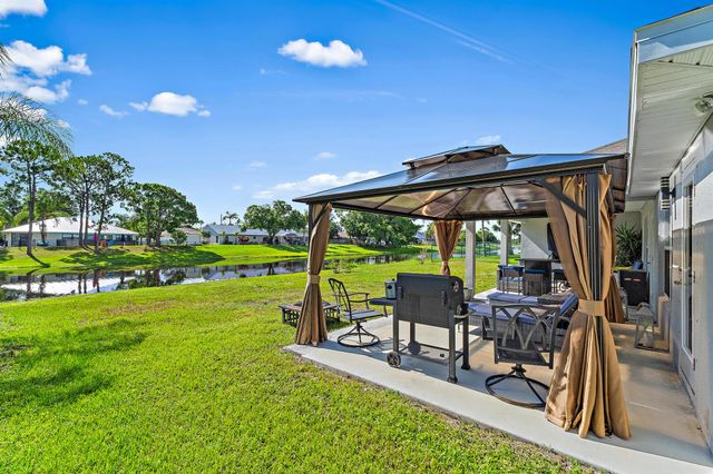 1925 SE Mantua Street, Port St Lucie, FL 34952