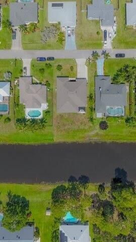 1925 SE Mantua Street, Port St Lucie, FL 34952