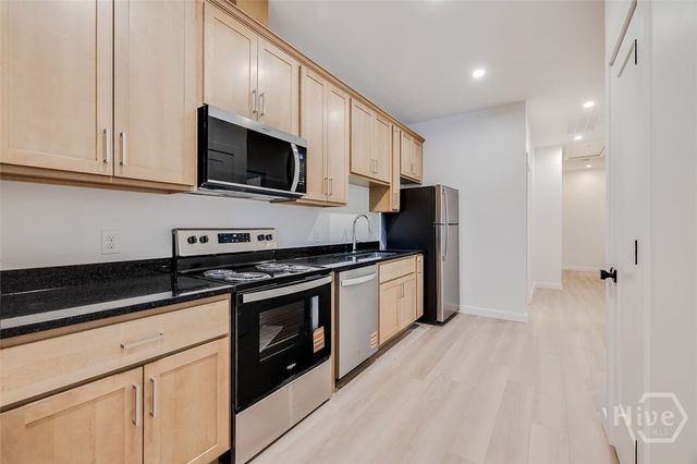 8-10 Mastick Street, Savannah, GA 31404