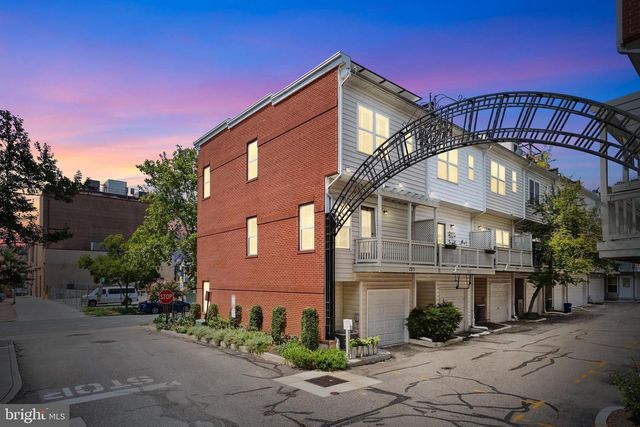 1215 V ST NW, Washington, DC 20009