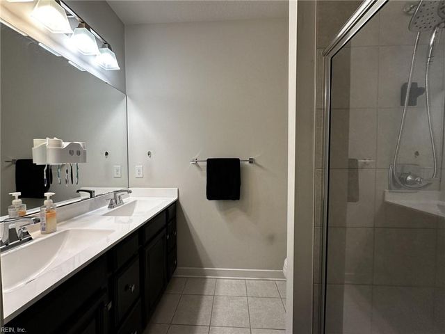 180 Jordan House DR, Smithfield, VA 23430
