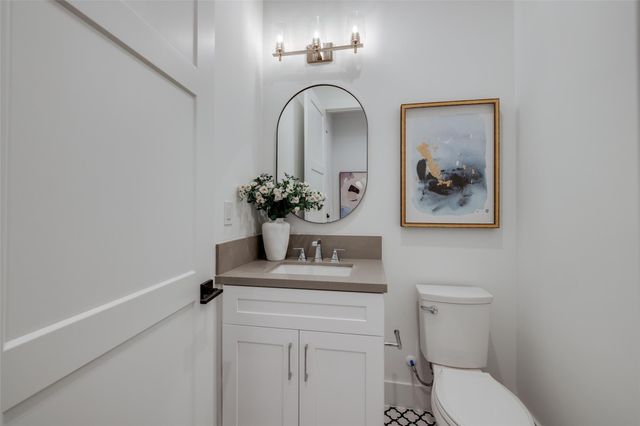 2414 Elmen Street, Houston, TX 77019