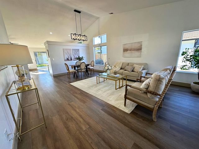 3075 Shiles Loop, Brentwood, CA 94513