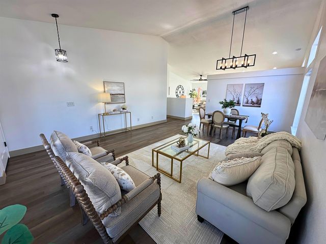 3075 Shiles Loop, Brentwood, CA 94513