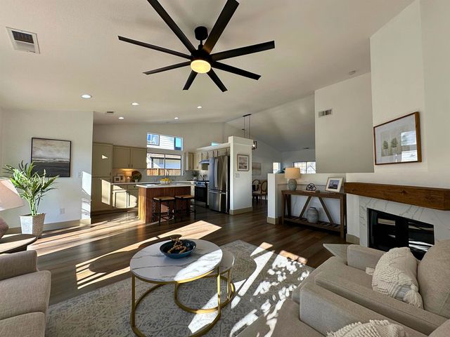 3075 Shiles Loop, Brentwood, CA 94513