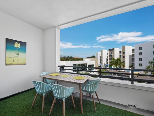 1703 N TAMIAMI TRAIL 306, Sarasota, FL 34234