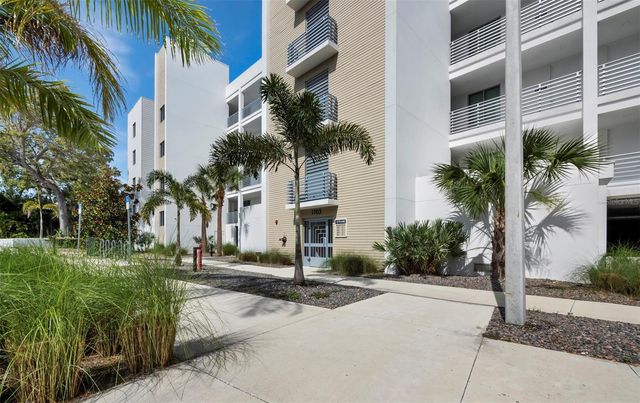 1703 N TAMIAMI TRAIL 306, Sarasota, FL 34234