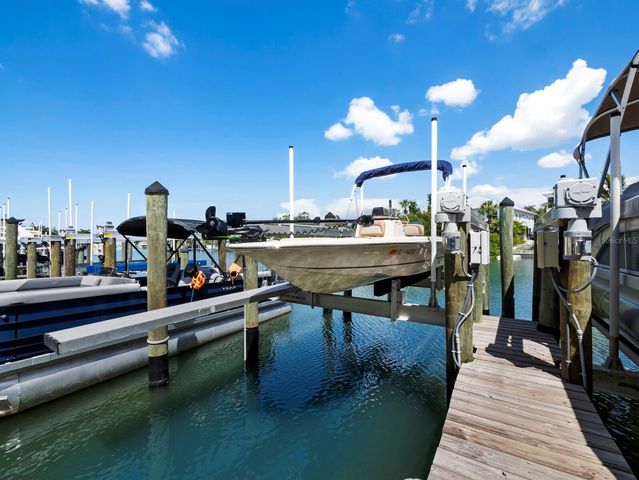 1703 N TAMIAMI TRAIL 306, Sarasota, FL 34234