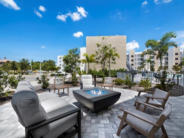 1703 N TAMIAMI TRAIL 306, Sarasota, FL 34234