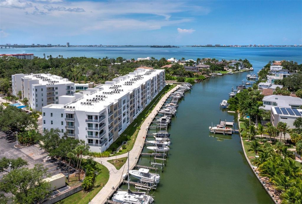 1703 N TAMIAMI TRAIL 306, Sarasota, FL 34234