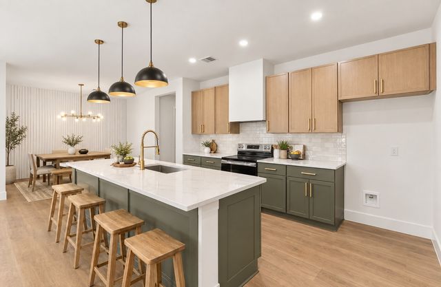 4100 Hamilton Avenue, Dallas, TX 75210