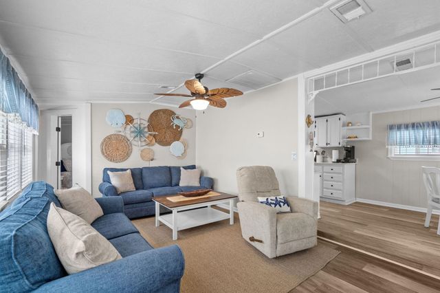 6001 - 1585 S Kings Hwy., Myrtle Beach, SC 29575