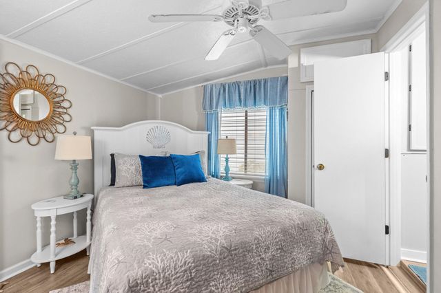 6001 - 1585 S Kings Hwy., Myrtle Beach, SC 29575