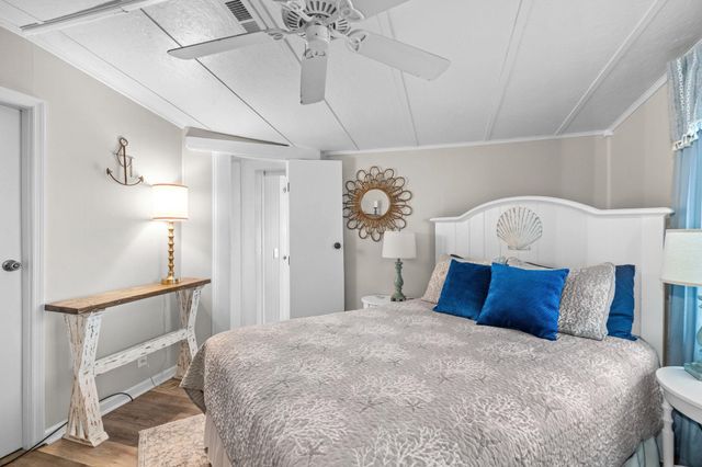 6001 - 1585 S Kings Hwy., Myrtle Beach, SC 29575