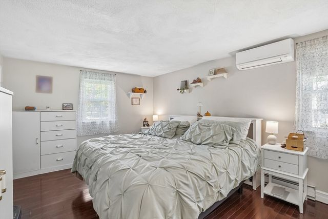 82 Concetta Dr, Bridgewater, MA 02324