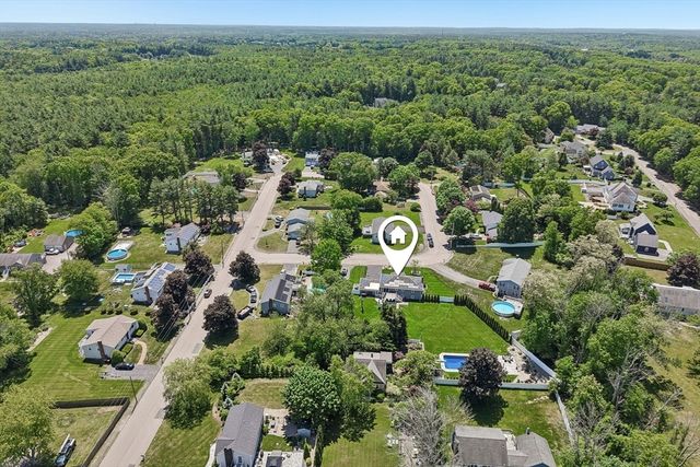 82 Concetta Dr, Bridgewater, MA 02324