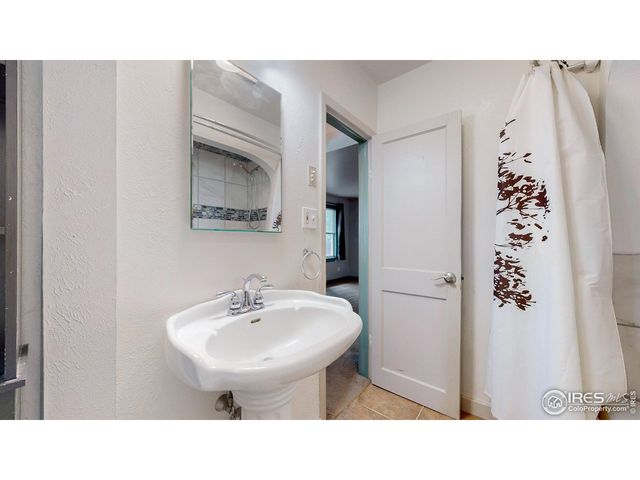 595 E Kiser Ave, Keenesburg, CO 80643