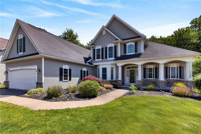 267 Dove Tree Lane, Greece, NY 14626