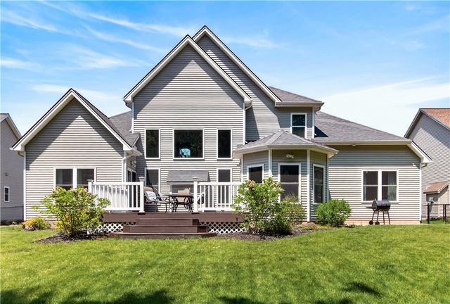 267 Dove Tree Lane, Greece, NY 14626