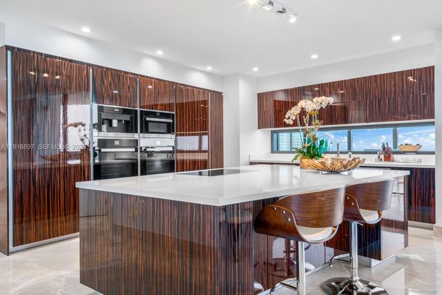 18555 Collins Avenue 5105, Sunny Isles Beach, FL 33160