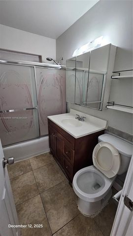 1040 N 70th Ave, Hollywood, FL 33024