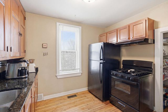 940 3rd Street E, Saint Paul, MN 55106