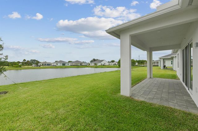 2850 68th Street, Vero Beach, FL 32967
