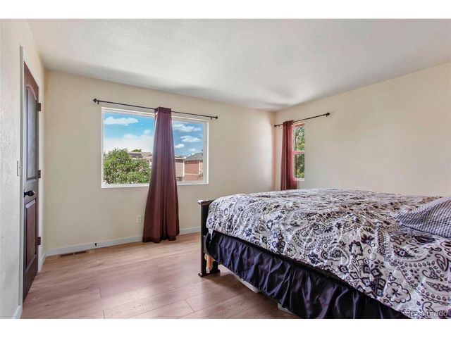 18634 E 45th Pl, Denver, CO 80249