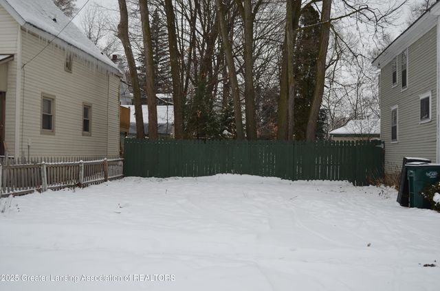 1408 Reo Avenue, Lansing, MI 48910