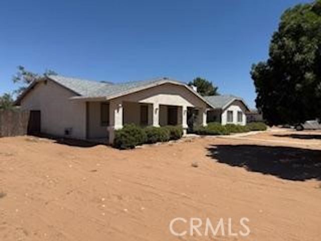 15485 Comanche, Apple Valley, CA 92307