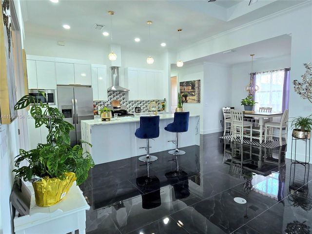 705 Harding Ln, Lehigh Acres, FL 33936