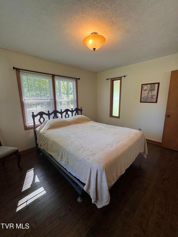 248 Burbank Road, Roan Mountain, TN 37687