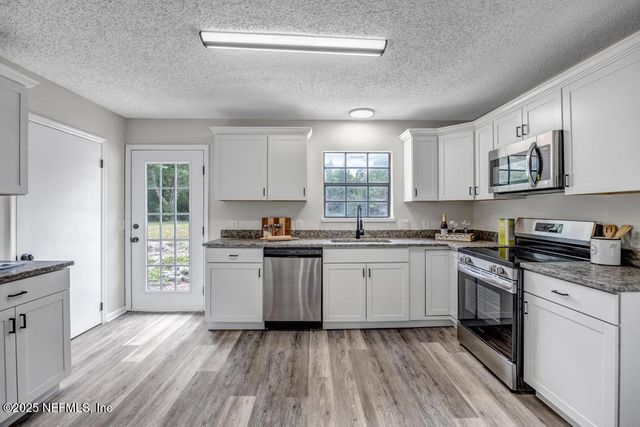 54818 CHURCH Road, Callahan, FL 32011