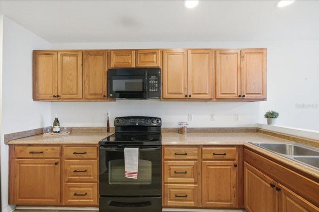 6825 KENTUCKY AVENUE, New Port Richey, FL 34653