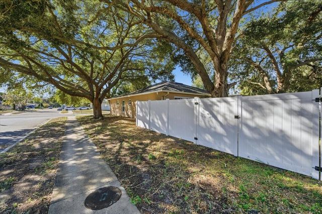 6825 KENTUCKY AVENUE, New Port Richey, FL 34653