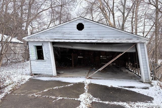 20136 Helen Street, Detroit, MI 48234