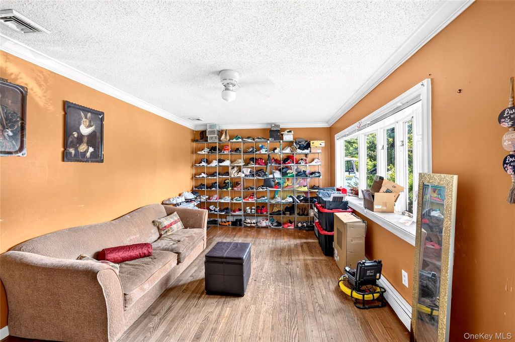 2109 Orinoco Drive, West Islip, NY 11795 — photo 4