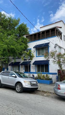 1021 NW 3rd st 206, Miami, FL 33128