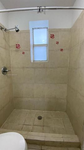 1021 NW 3rd st 206, Miami, FL 33128