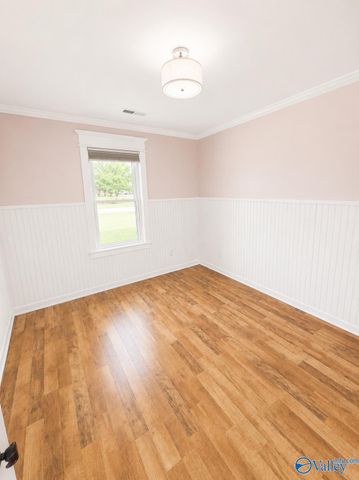 102 Valley Meadows Drive, Hazel Green, AL 35750