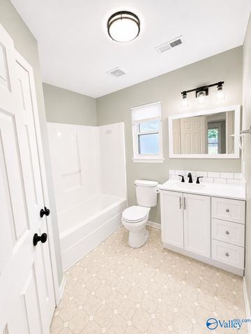 102 Valley Meadows Drive, Hazel Green, AL 35750