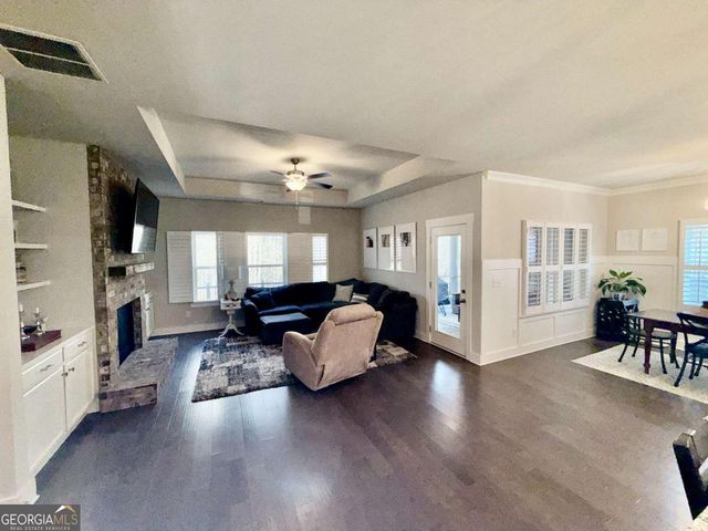 328 Crestbrook Lane, Dallas, GA 30157