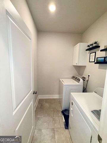 328 Crestbrook Lane, Dallas, GA 30157