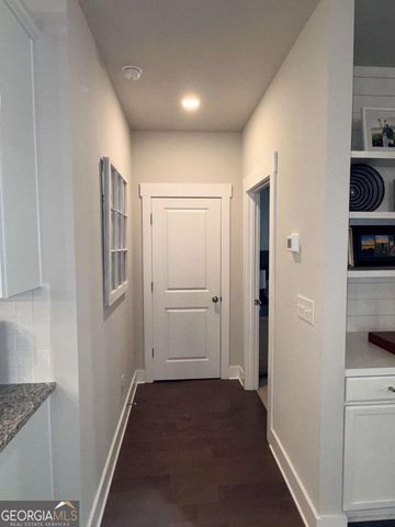 328 Crestbrook Lane, Dallas, GA 30157