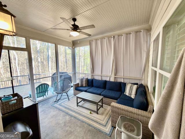 328 Crestbrook Lane, Dallas, GA 30157