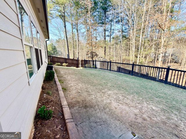 328 Crestbrook Lane, Dallas, GA 30157