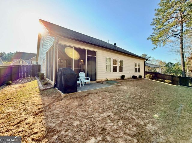 328 Crestbrook Lane, Dallas, GA 30157