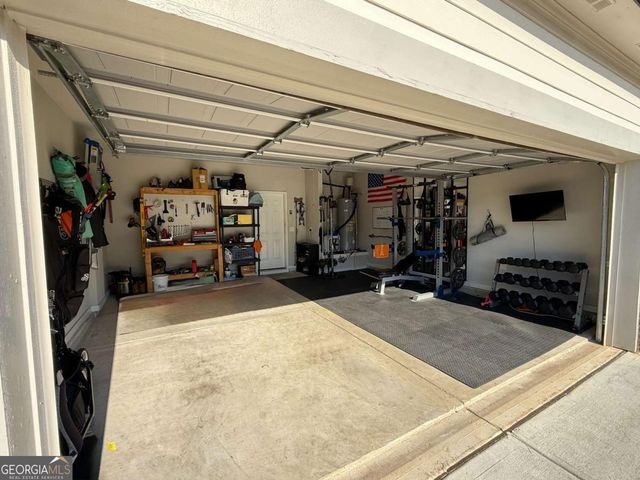 328 Crestbrook Lane, Dallas, GA 30157