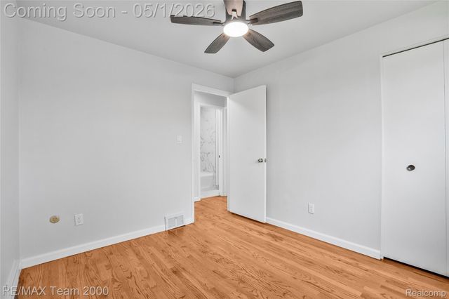 23611 Aviva Street, Clinton Charter Township, MI 48035