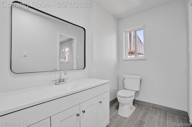 23611 Aviva Street, Clinton Charter Township, MI 48035